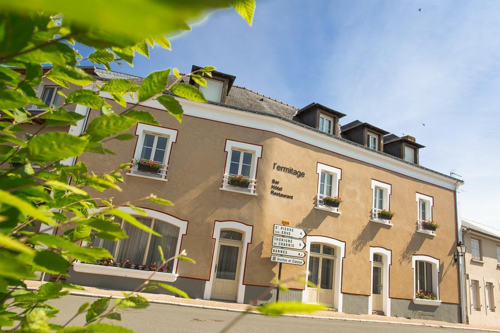 Logis L'Ermitage Hotel & Restaurant Saulges Zewnętrze zdjęcie