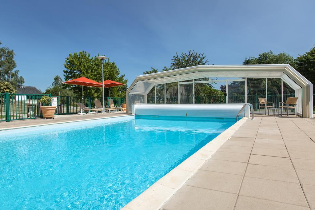 Logis L'Ermitage Hotel & Restaurant Saulges Zewnętrze zdjęcie