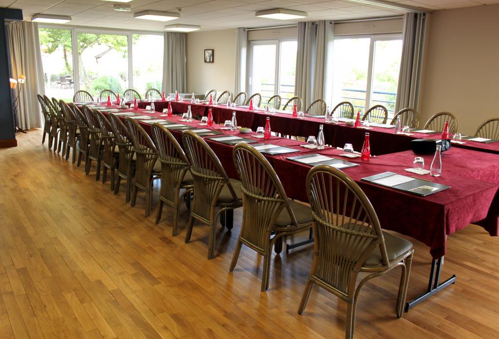 Logis L'Ermitage Hotel & Restaurant Saulges Zewnętrze zdjęcie